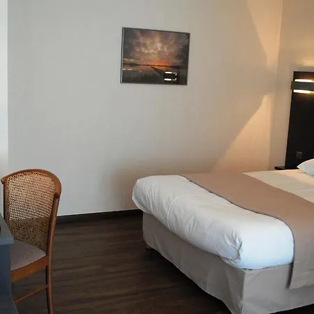 Hotel L'oree Du Bois 3*