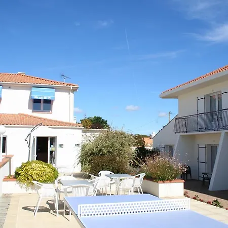 罗雷杜布亚酒店 山地圣母村