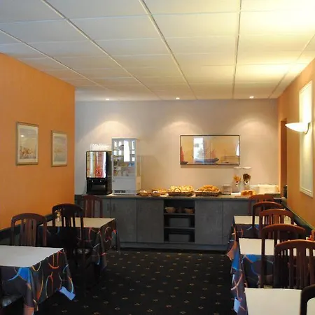 罗雷杜布亚酒店 3*